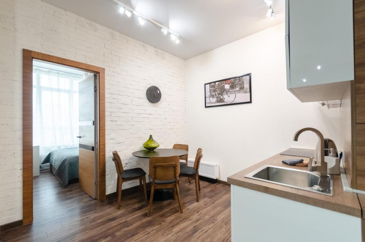 Petrovdom Apartaments 8-188 In Rc Central Park, 7 John Mccain Street Kyiv Exterior photo